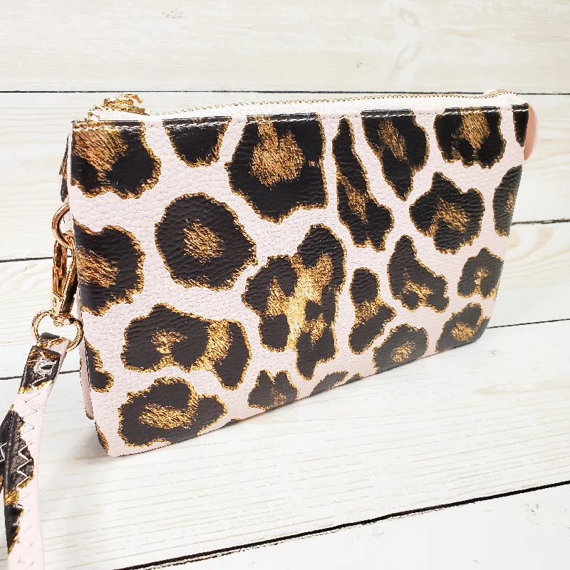 Crossbody Clutch - Vegan Leather - Leopard